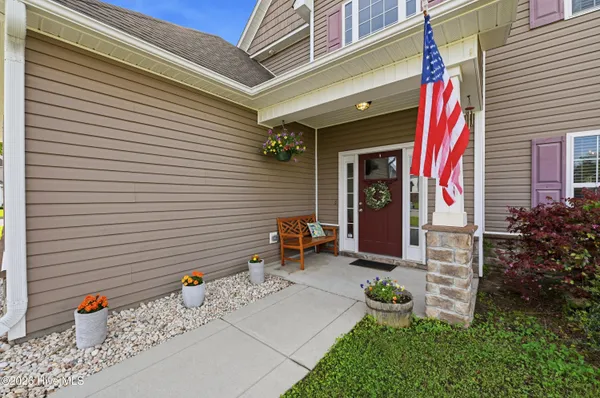 $420,000 | 106 Regatta Way, Sneads Ferry, NC 28460