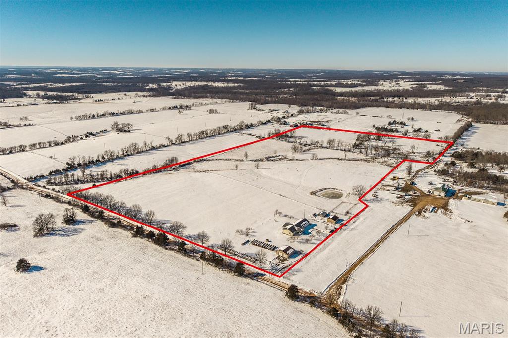 6991 Ely Road Hartville, MO 65667 - Photo 4 of 54