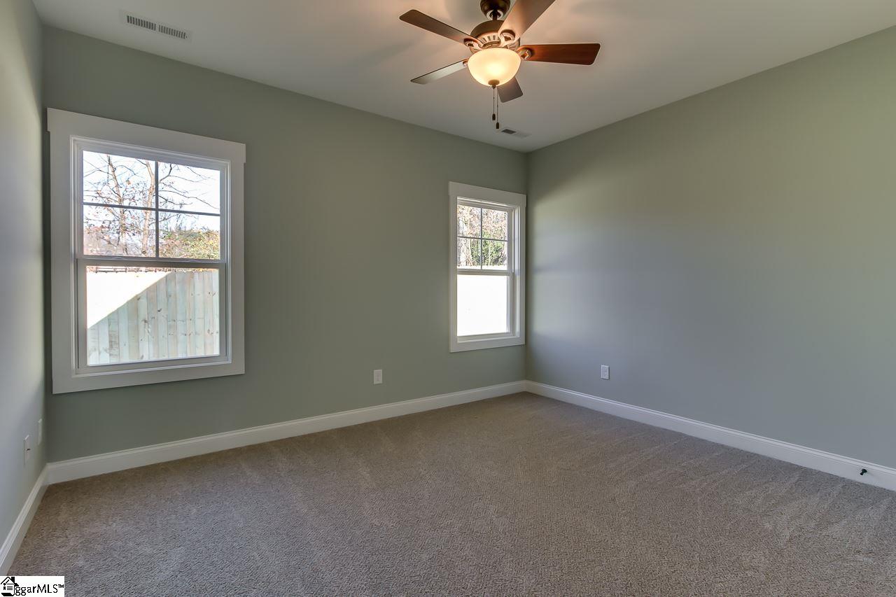 15 Ridge Street Greenville, SC 29605 - Photo 9 of 13 Gallery Image 9