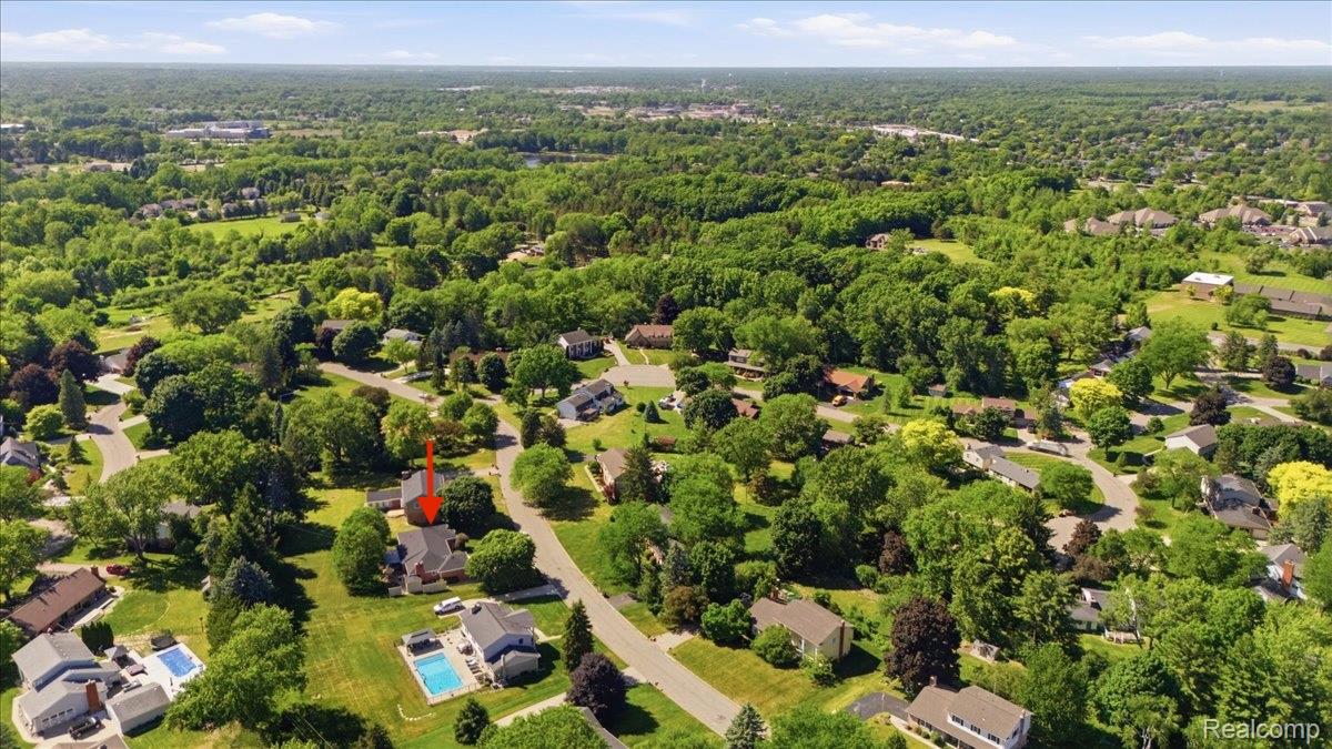 5048 Tree Hill Road Grand Blanc, MI 48439 - Photo 57 of 60 62-DJI_20260603163123_0285_D.jpg