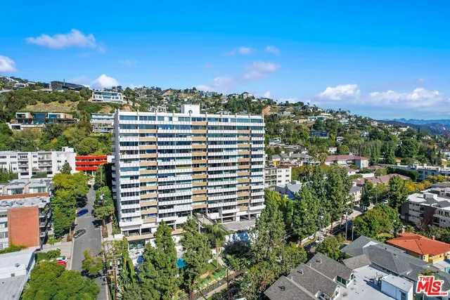 $699,000 | 8787 Shoreham Drive, Unit 310, West Hollywood, CA 90069