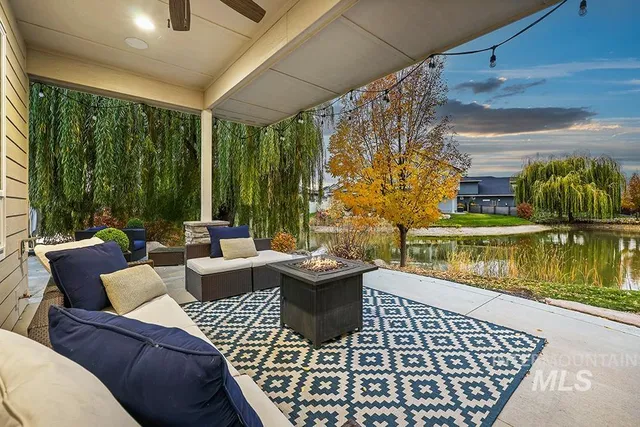 $925,000 | 1185 North SEVEN GOLDS Place, Eagle, ID 83616