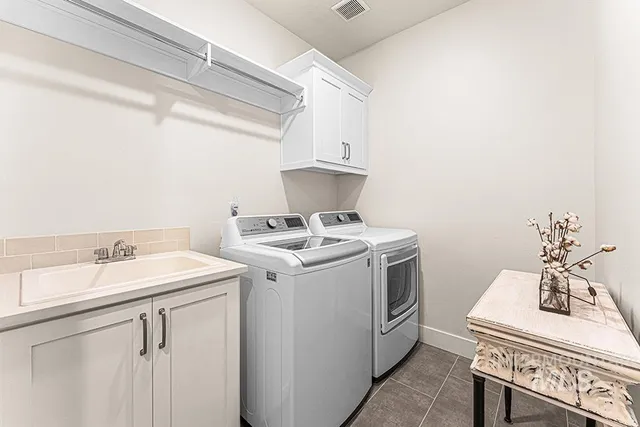 $925,000 | 1185 North SEVEN GOLDS Place, Eagle, ID 83616