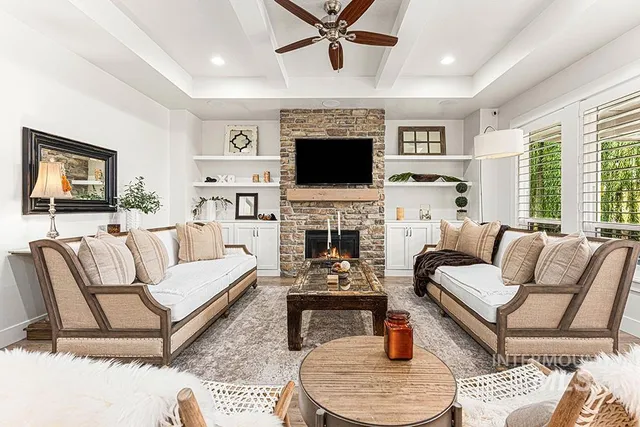 $925,000 | 1185 North SEVEN GOLDS Place, Eagle, ID 83616