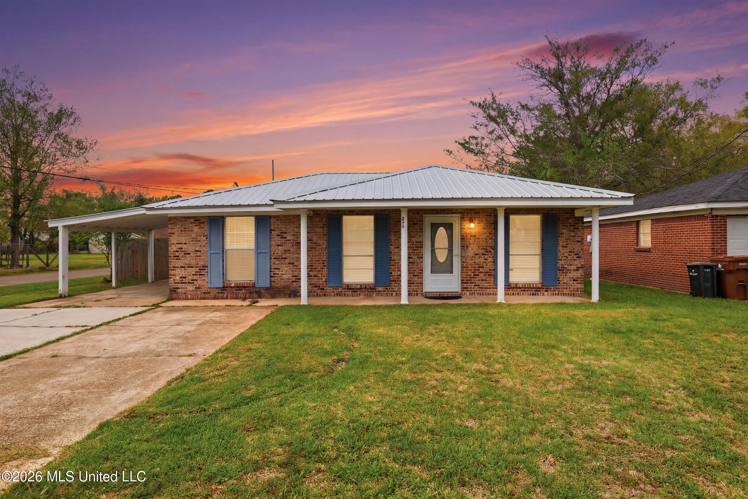 402 8th Street Long Beach, MS 39560 - Photo 34 of 34 1_003_r6__8374_twilight_1d99201e