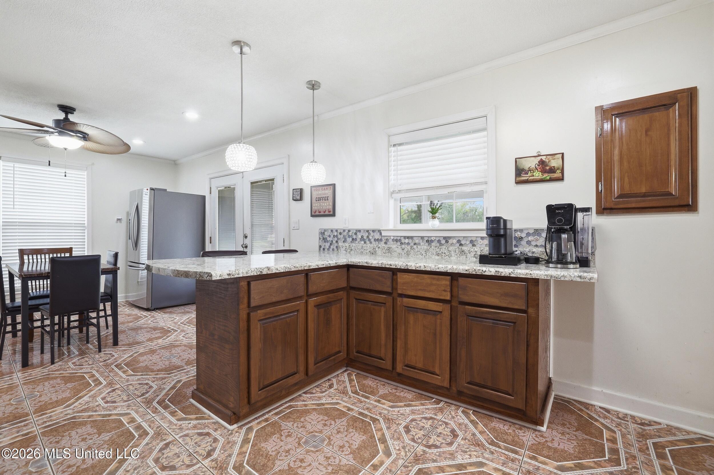 402 8th Street Long Beach, MS 39560 - Photo 7 of 34 18_r6__8454