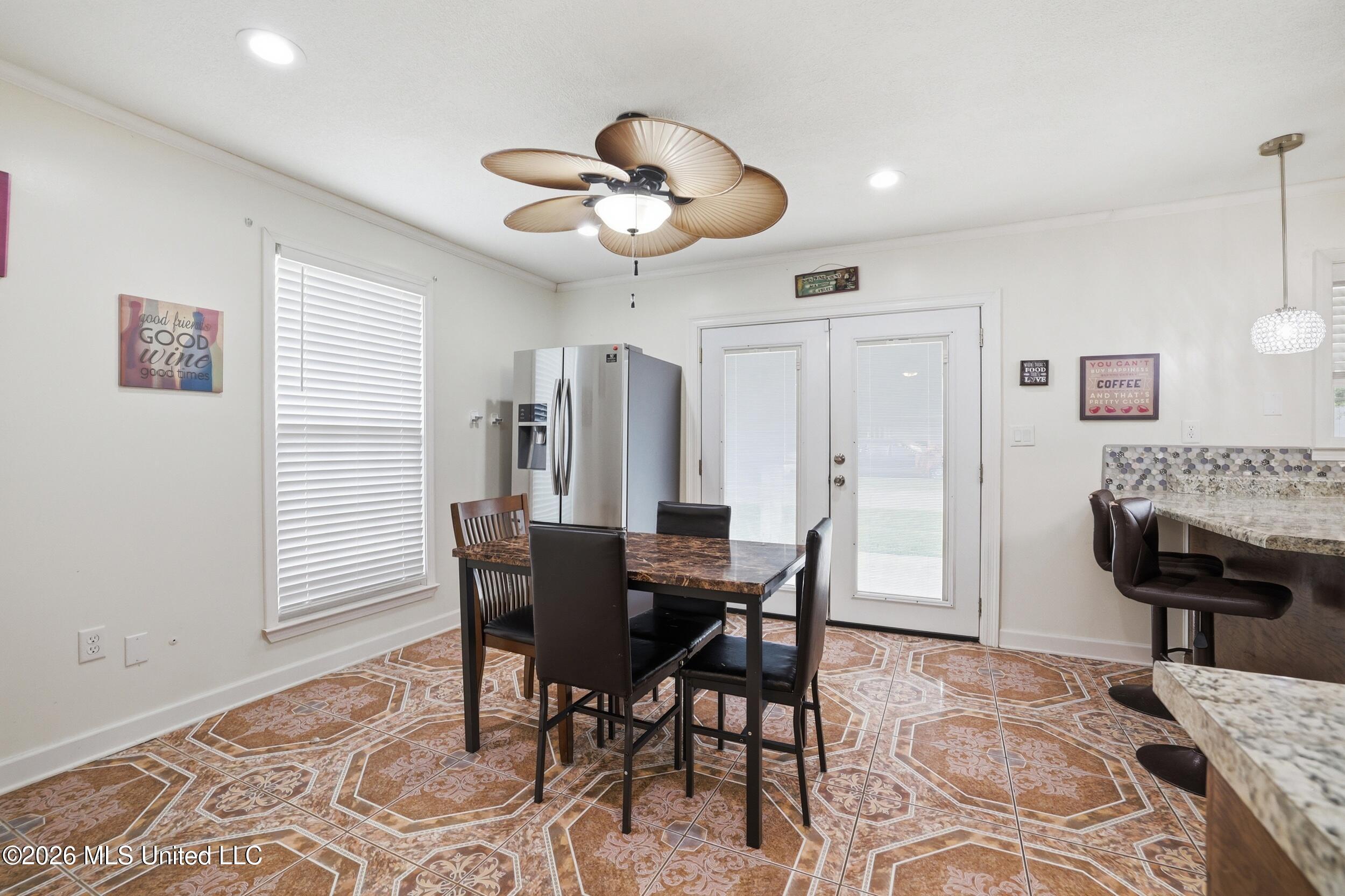 402 8th Street Long Beach, MS 39560 - Photo 8 of 34 12_r6__8419