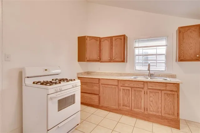 $1,375 | 3015 Baudin Street, New Orleans, LA 70119