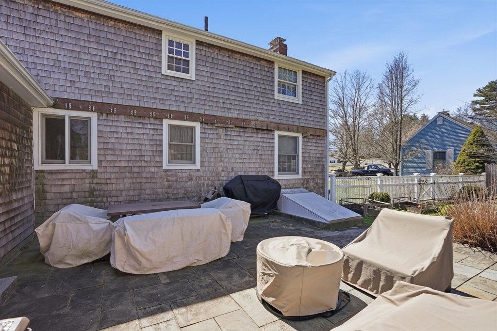 9 Doris Road Braintree, MA 02184 - Photo 20 of 24 Gallery Image 20