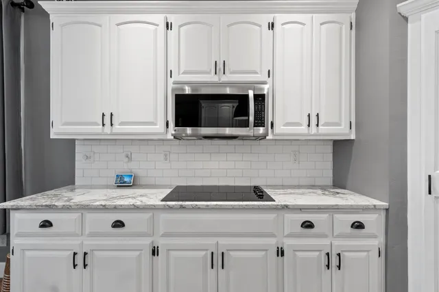 $524,900 | 1228 Gail Drive, Green Bay, WI 54311