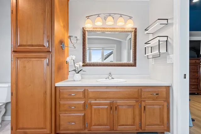 $524,900 | 1228 Gail Drive, Green Bay, WI 54311