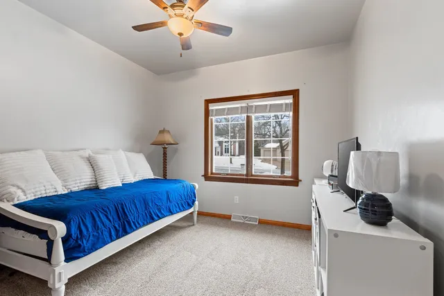 $524,900 | 1228 Gail Drive, Green Bay, WI 54311