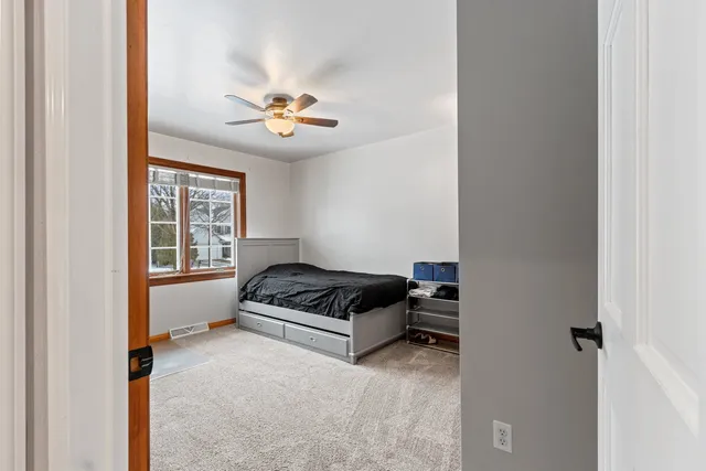 $524,900 | 1228 Gail Drive, Green Bay, WI 54311