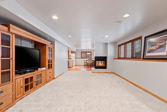 $524,900 | 1228 Gail Drive, Green Bay, WI 54311