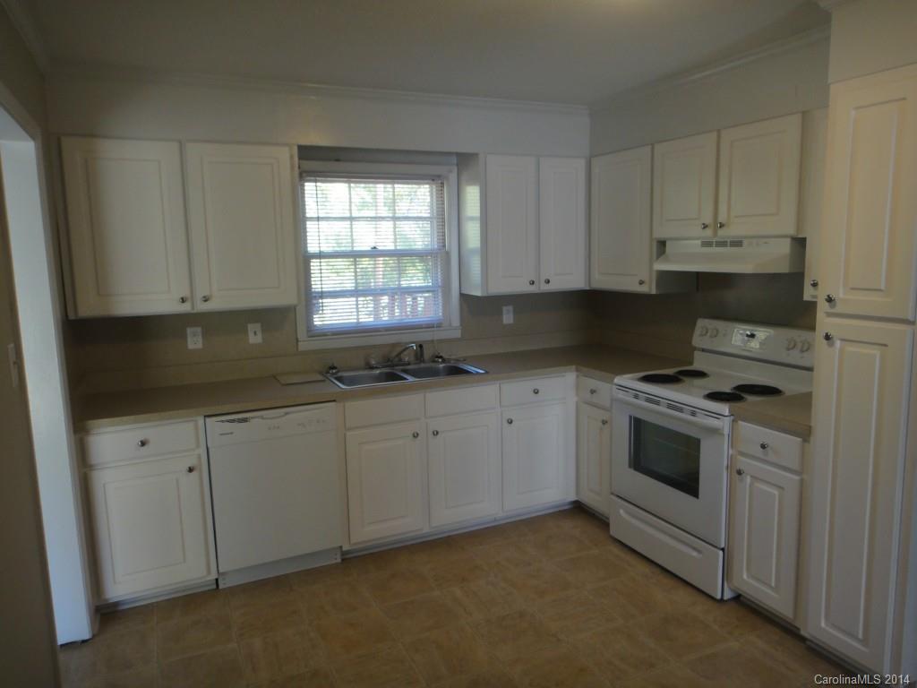 1659 Colony Road Rock Hill, SC 29730 - Photo 10 of 15 Gallery Image 10