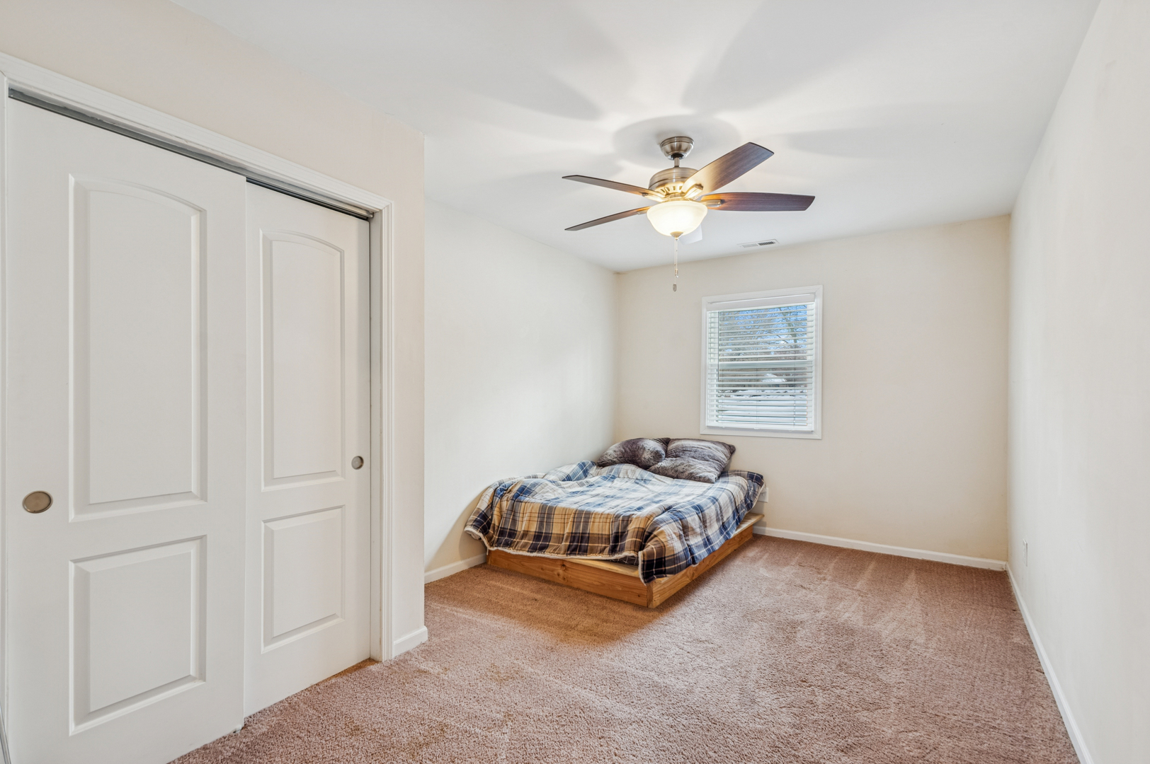 2113 Highwood Road McHenry, IL 60051 - Photo 16 of 18