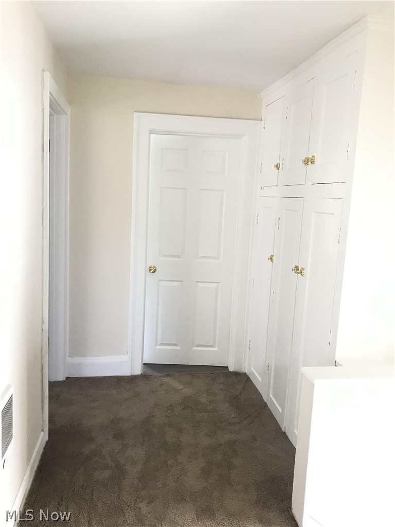 3263 Yorkshire Road Cleveland, OH 44118 - Photo 12 of 20