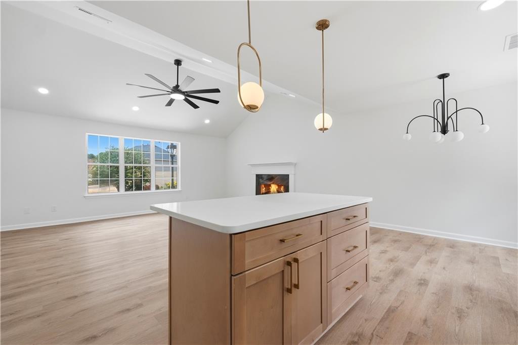 2704 Field Spring Drive Lithonia, GA 30058 - Photo 5 of 20