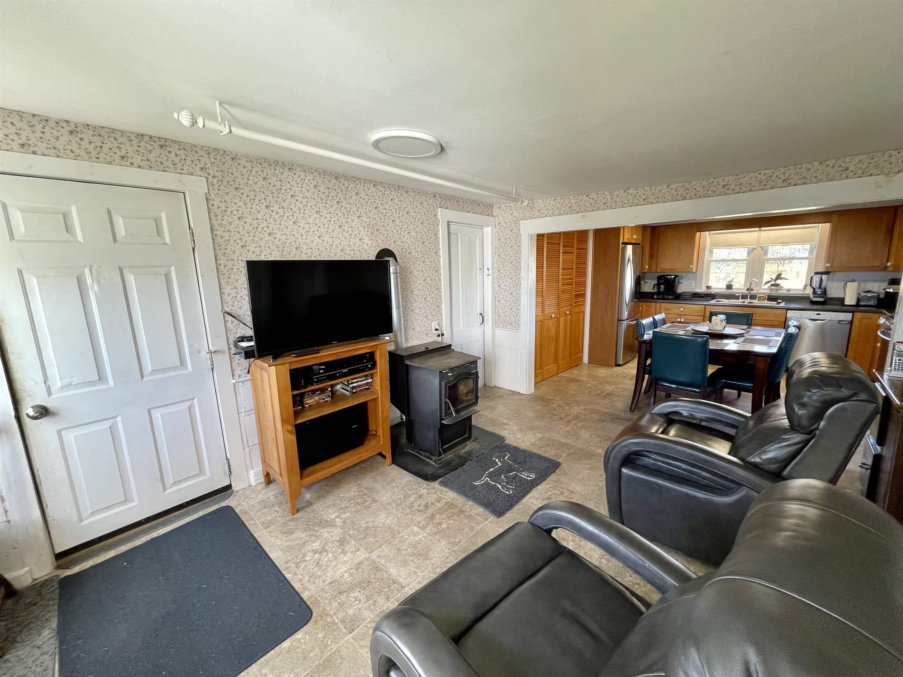 418 Brock Hill Road Newbury, VT 05051 - Photo 3 of 16 Gallery Image 3