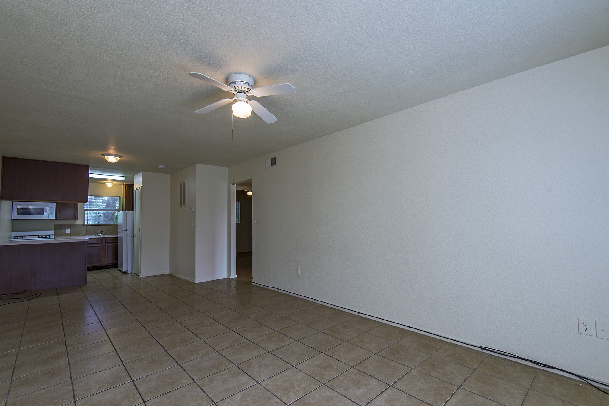 6810 Westover Street, Unit 9 Houston, TX 77087 - Photo 3 of 10