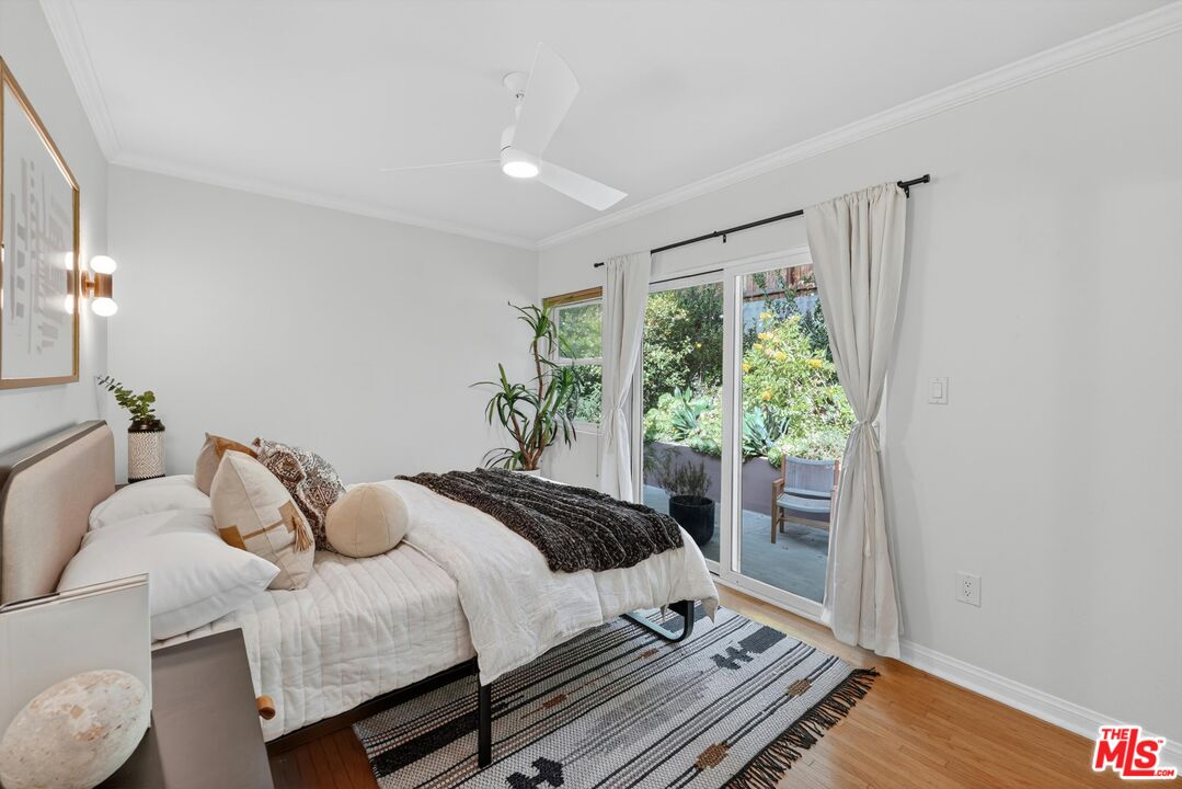 1515 Rendall Place Los Angeles, CA 90026 - Photo 18 of 46