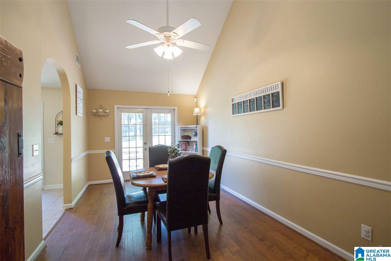 141 Horseshoe Circle Alabaster, AL 35007 - Photo 7 of 34
