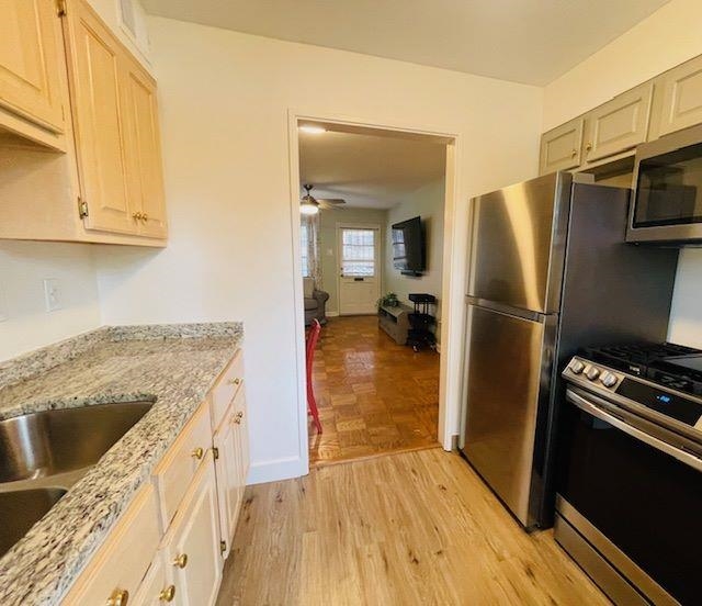 2993 Walnut Grove Road, Unit 1 Memphis, TN 38111 - Photo 8 of 22 Gallery Image 8