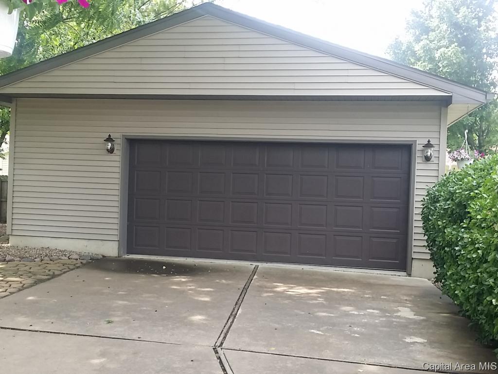 3000 Somerton Road Springfield, IL 62702 - Photo 4 of 13