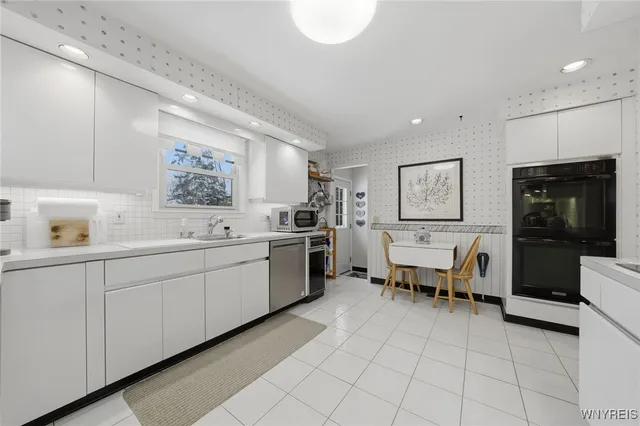 $372,900 | 54 Coniston Road, Amherst, NY 14226