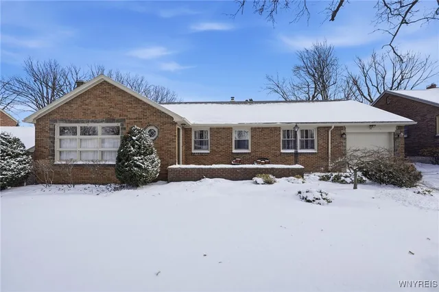 $372,900 | 54 Coniston Road, Amherst, NY 14226