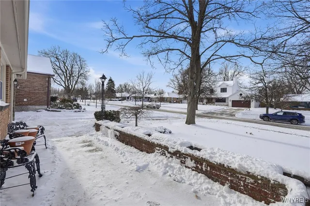 $372,900 | 54 Coniston Road, Amherst, NY 14226