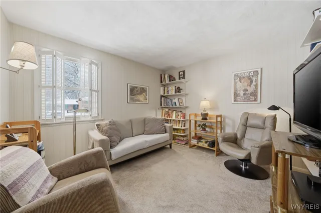 $372,900 | 54 Coniston Road, Amherst, NY 14226