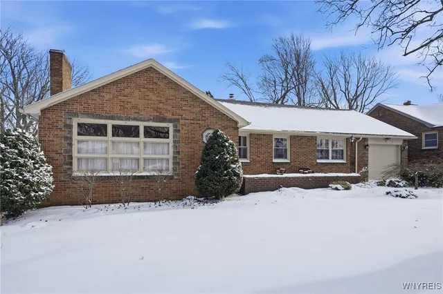 $372,900 | 54 Coniston Road, Amherst, NY 14226