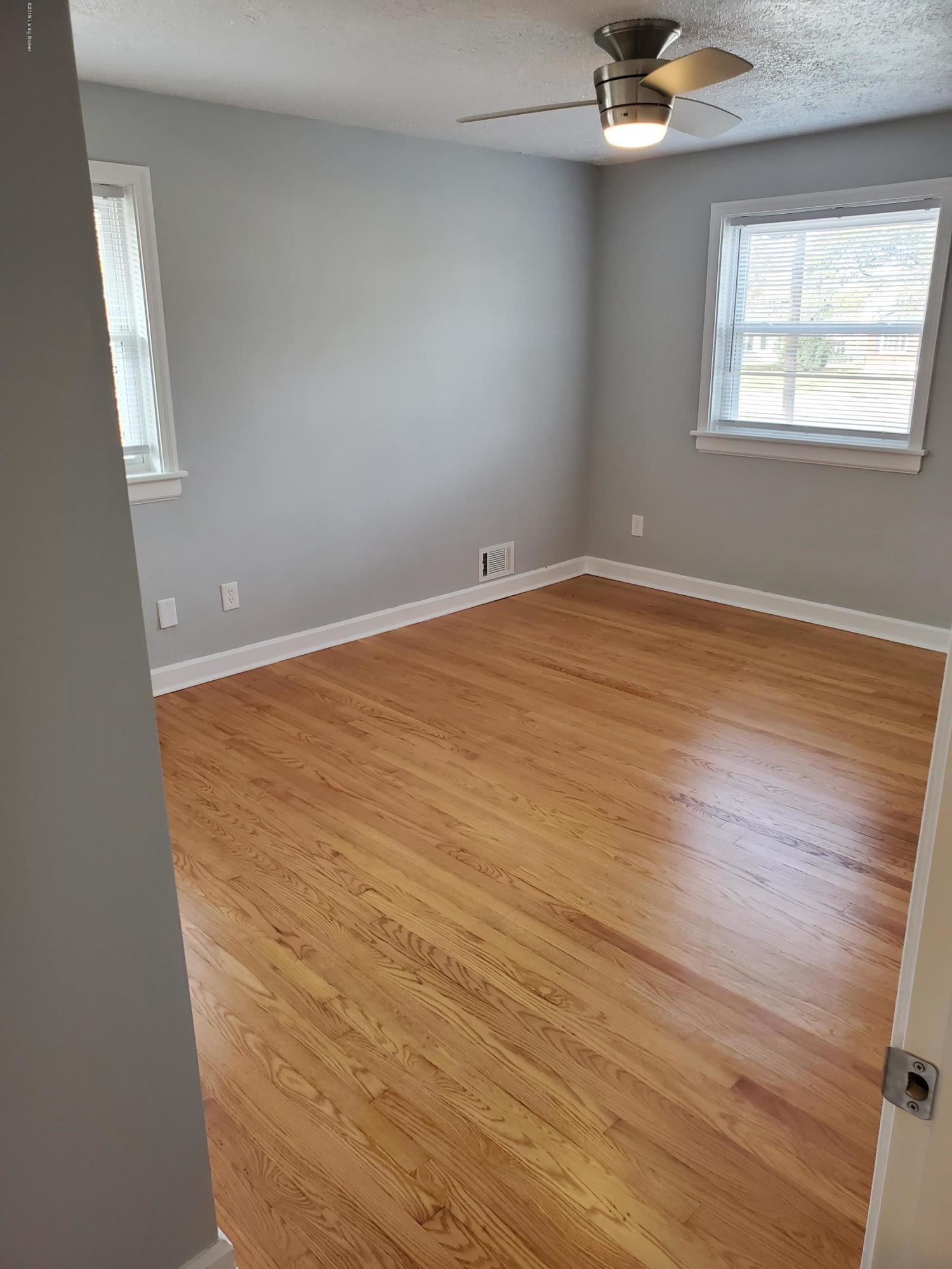 8 Cillia Road Louisville, KY 40216 - Photo 19 of 43 20191114_124833