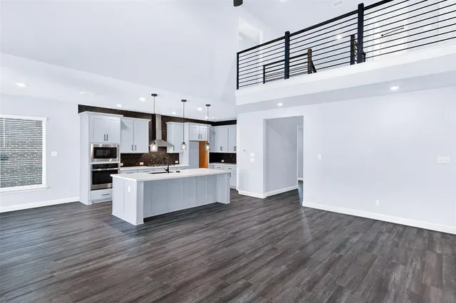 $500,000 | 209 Savannah Lane, Oak Point, TX 75068