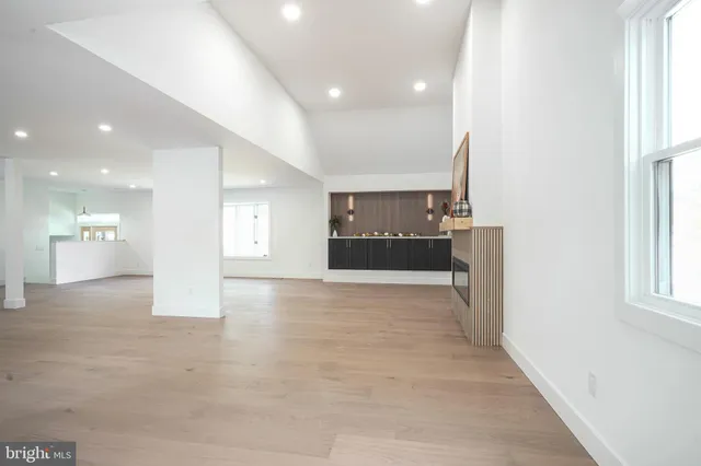 $899,000 | 316 Farmdale Road, Moorestown, NJ 08057