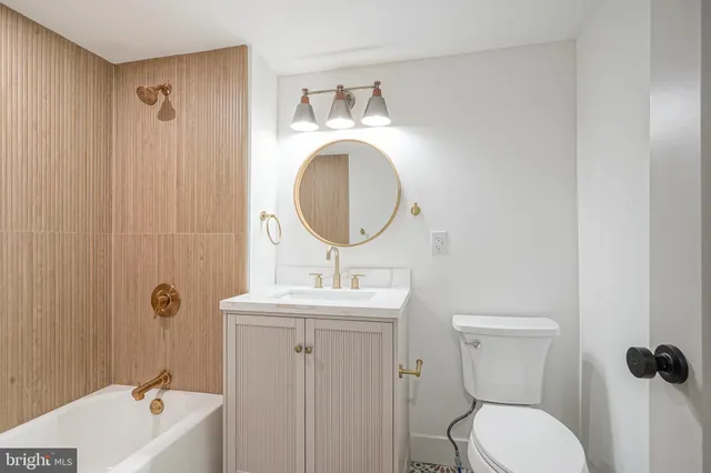 $899,000 | 316 Farmdale Road, Moorestown, NJ 08057