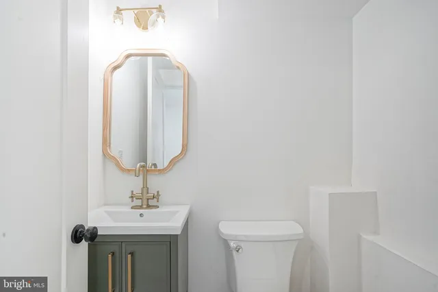 $899,000 | 316 Farmdale Road, Moorestown, NJ 08057