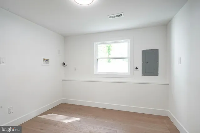 $899,000 | 316 Farmdale Road, Moorestown, NJ 08057