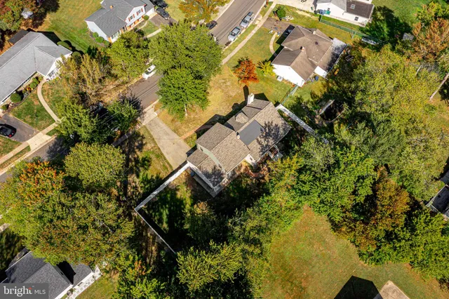 $899,000 | 316 Farmdale Road, Moorestown, NJ 08057