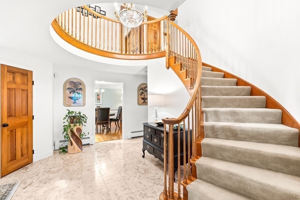361 Marbleridge Road North Andover, MA 01845 - Photo 6 of 42