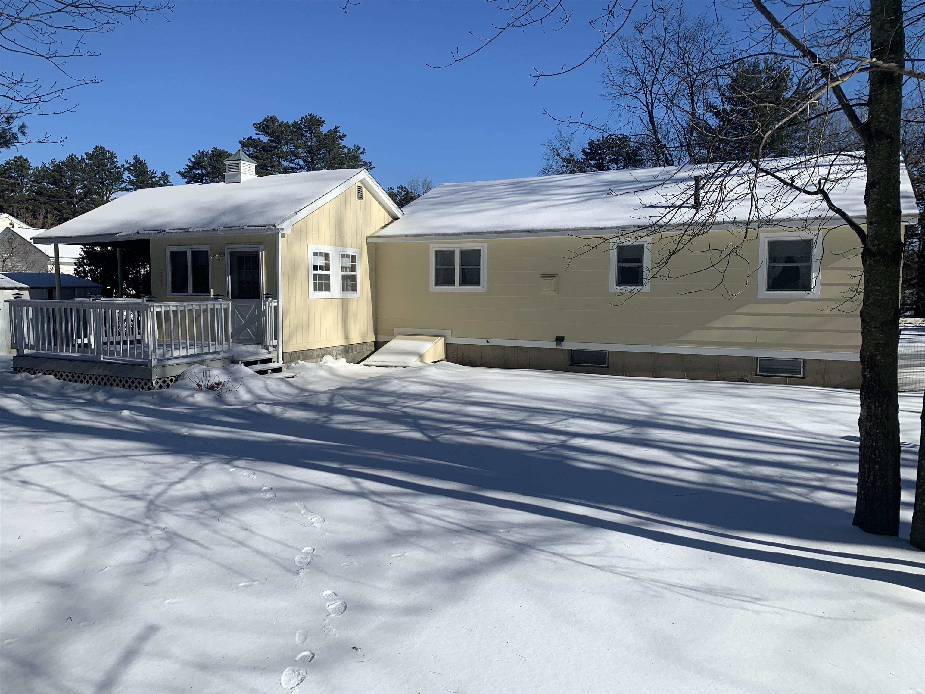 214 Airport Road Concord, NH 03301 - Photo 3 of 24