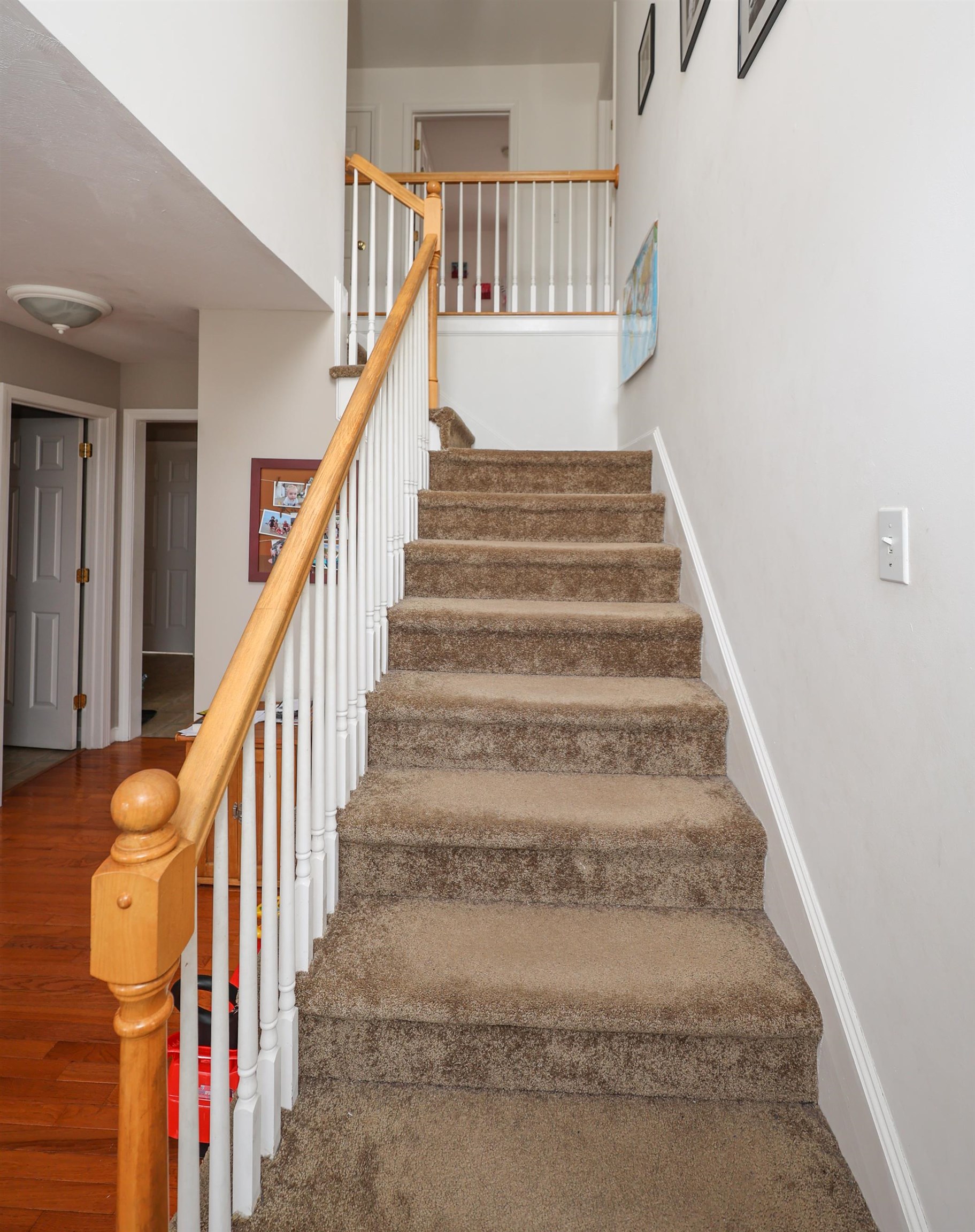 99 South Ridge Drive Manchester, NH 03109 - Photo 16 of 40