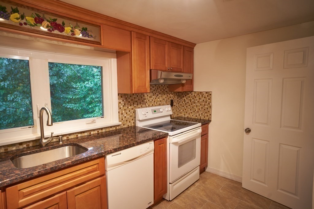 16 Fairview Road Canton, MA 02021 - Photo 8 of 25 Gallery Image 8