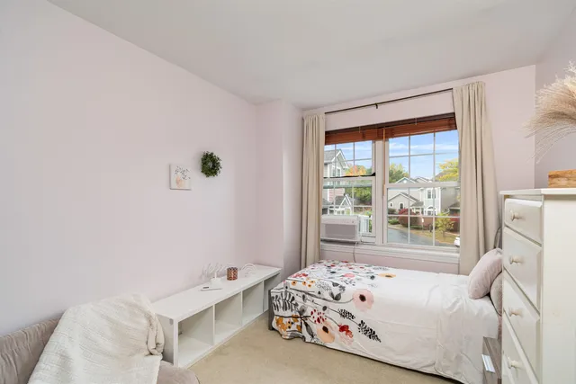 $500,000 | 602 North Avenue, Unit 8, Burlington, VT 05408