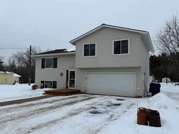 $280,000 | 3991 Dillon Road, Hibbing, MN 55746
