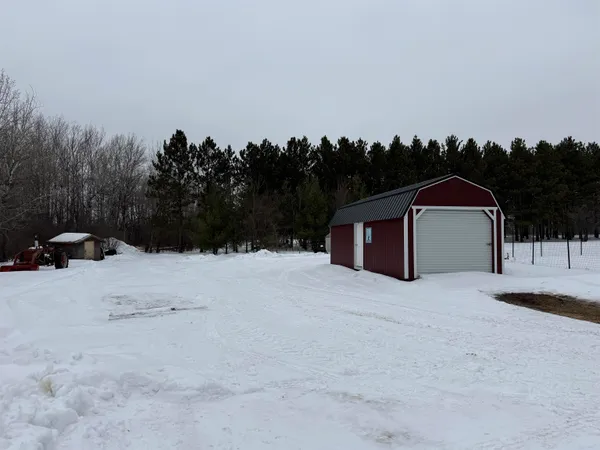 $280,000 | 3991 Dillon Road, Hibbing, MN 55746