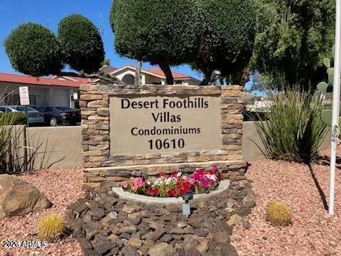 $2,000 | 10610 South 48th Street, Unit 2058, Phoenix, AZ 85044