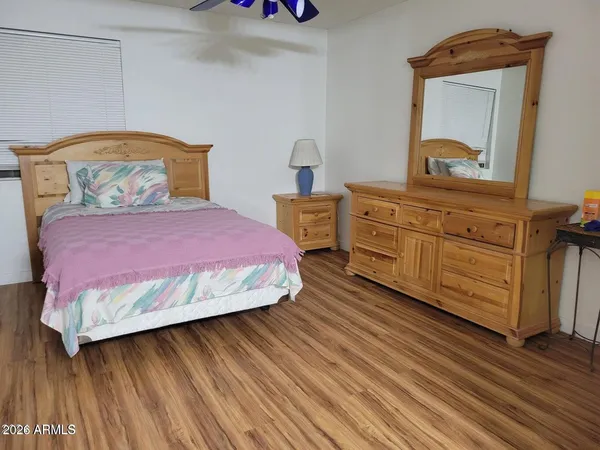 $2,000 | 10610 South 48th Street, Unit 2058, Phoenix, AZ 85044