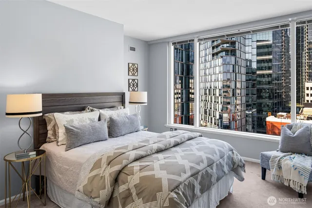 $1,088,000 | 177 107th Avenue Northeast, Unit 1702, Bellevue, WA 98004